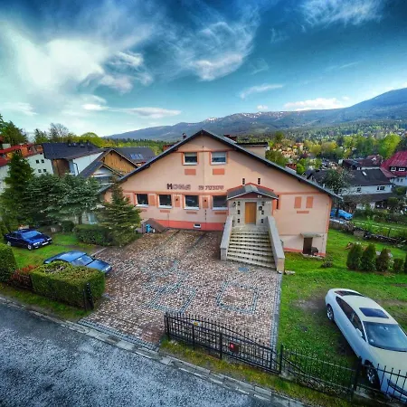 Willa Mona Couette-café