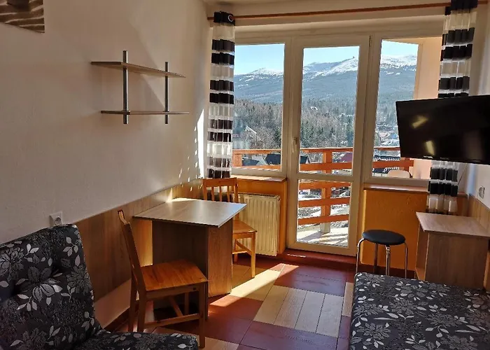 Willa Mona Bed & Breakfast *